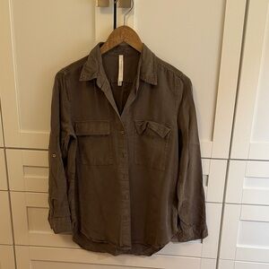 Barbaton Button-Up Shirt